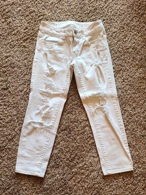 American Eagle Outfitters White Distressed Skinny Jeans - Women